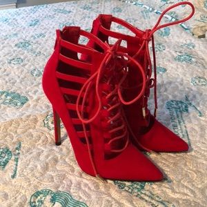 Gorgeous red heels